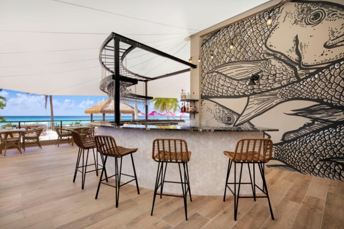 Bar at O2 Beach Club & Spa